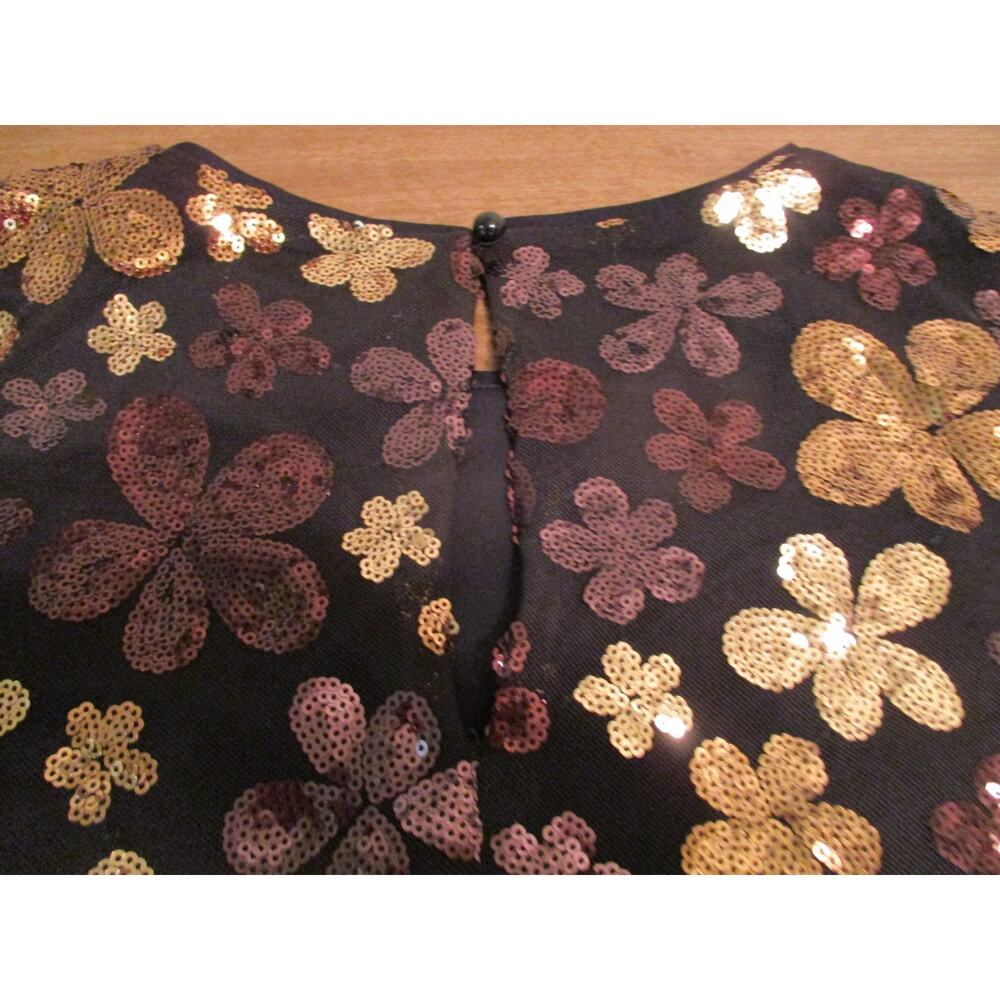 LONDON TIMES BLACK GOLD SEQUINS FLORAL PULLOVER SHORT SLEEVE DRESS SIZE 6 - Picture 4 of 4